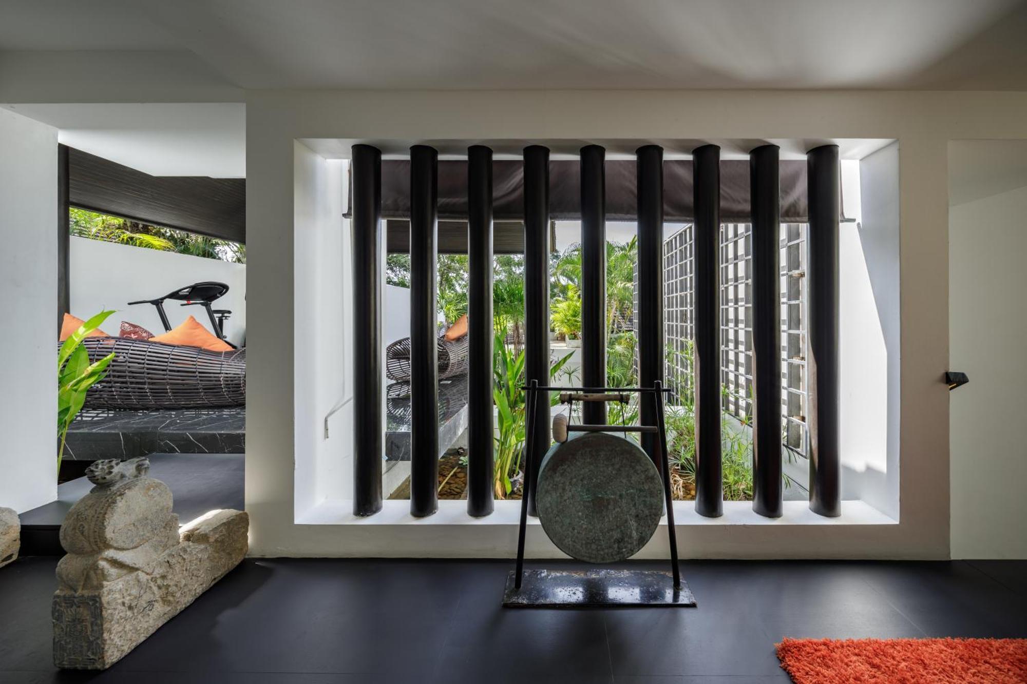 Villa Yang, Private Oceanfront Villa, Kamala Beach Exterior photo